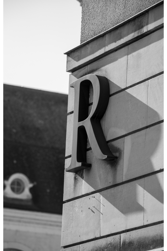 Lettre R